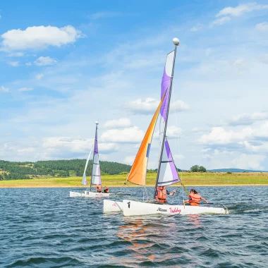 Sailing on Lake Naussac
