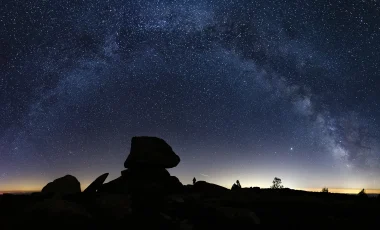 Milky Way at the chaos of old Nîmes