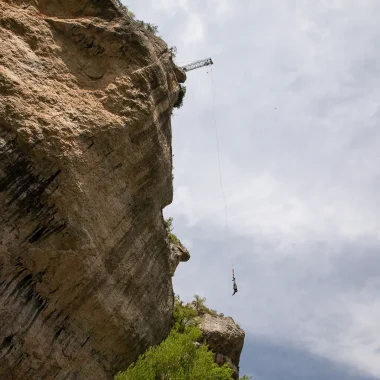 Bungee jumping