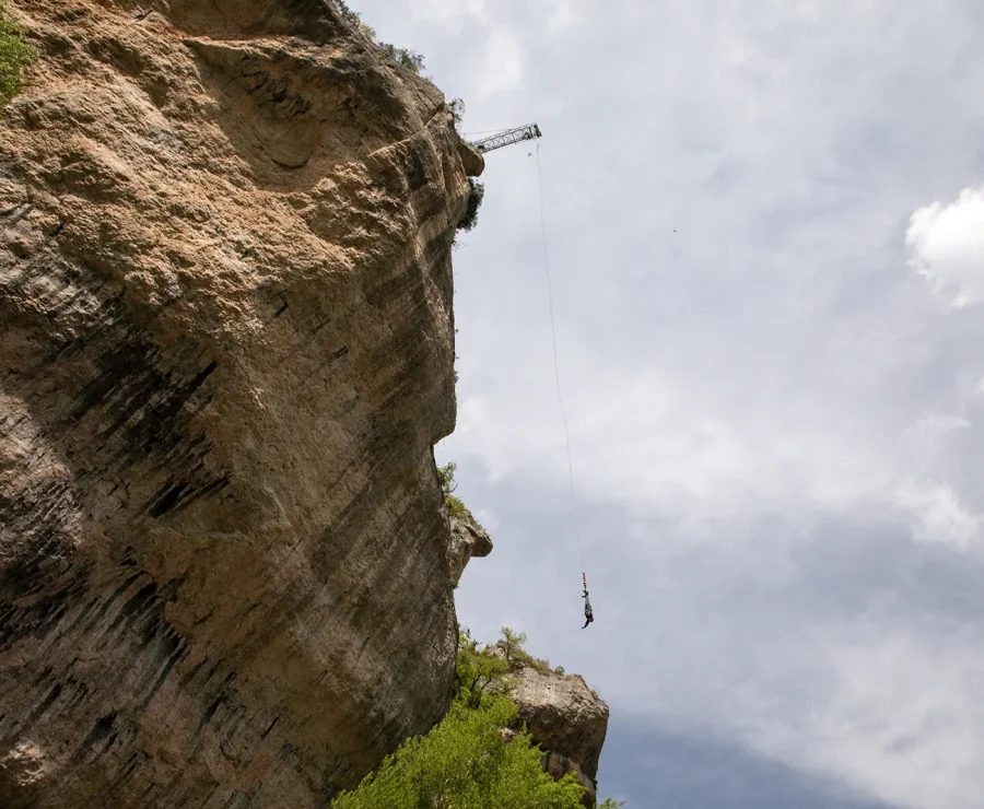 Bungee jumping