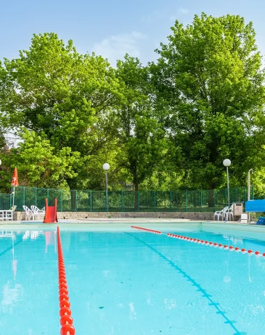 Swimming pool in Chanac